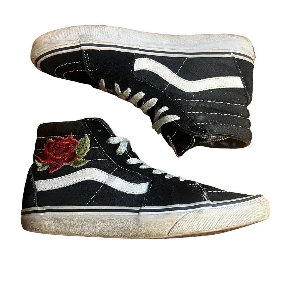 Vans Sk8-Hi Black‎ Suede High Top Rose Embroidered Unisex Sneakers M6.5 / W8.0